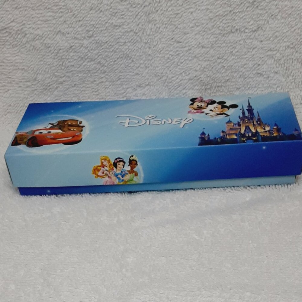 HOST PICK!! NEW Disney Girl's Wrist Watch - Picture 10 of 15